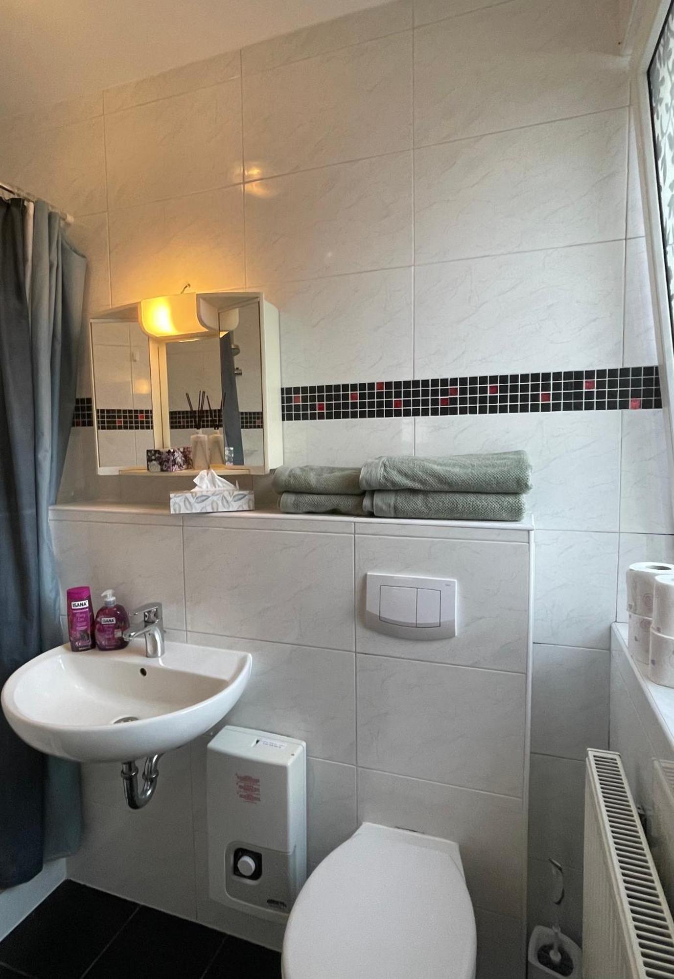 Hotel Shelby Apartments Garbsen Kültér fotó
