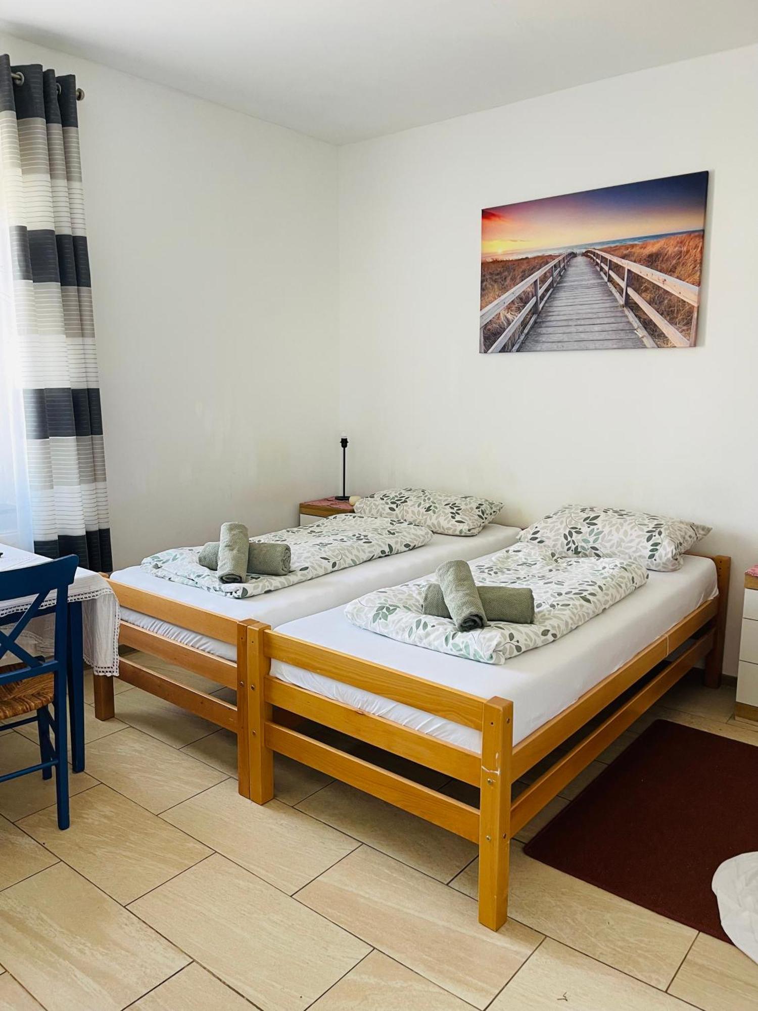 Hotel Shelby Apartments Garbsen Kültér fotó